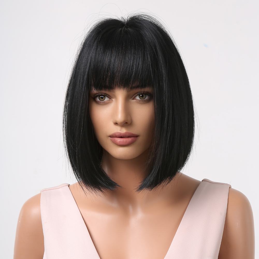 Ready-to-go synthetic wig by Yinraohair, featuring a black bob cut with short straight hair"