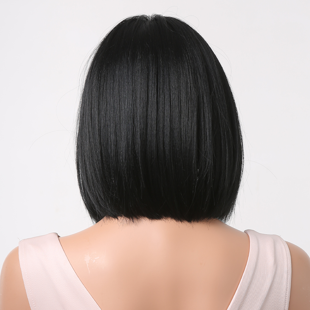 Stylish synthetic wig from Yinraohair, featuring a fashionable black bob cut with short straight hair
