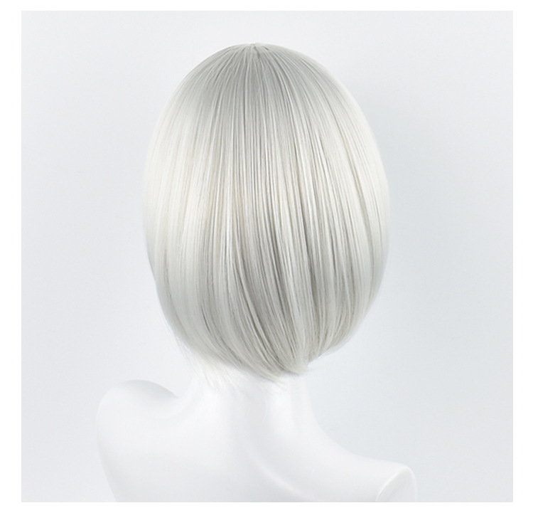 A stylish silver wig designed for cosplay, featuring a short hair style, now available for purchase
