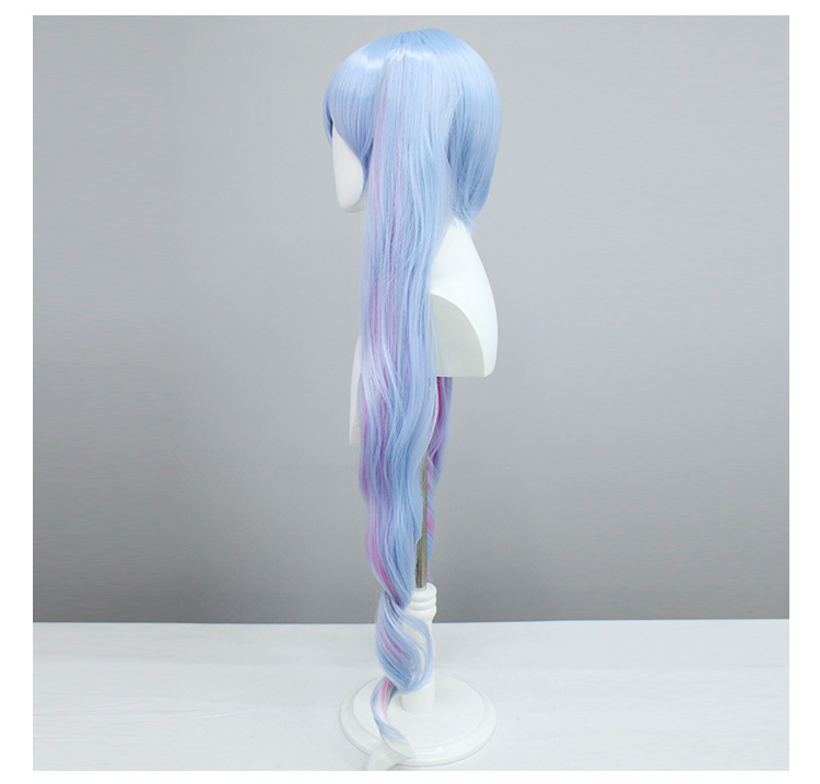 Unleash the serenity of the sky with this long blue and white wig, designed for female anime cosplayers, offering a blend of grace and fantasy