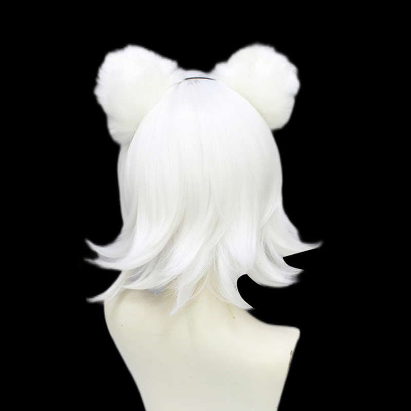 Step into contemporary charm with this white short wig designed for male anime cosplay. The accompanying cap ensures a comfortable fit, combining style and ease for a memorable cosplaying experience