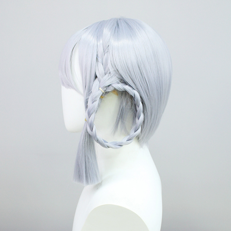 Redefined simplicity takes center stage with this silver short wig crafted for adult anime cosplay. The inclusion of fashionable bangs elevates your appearance, creating a stylish and captivating cosplay look