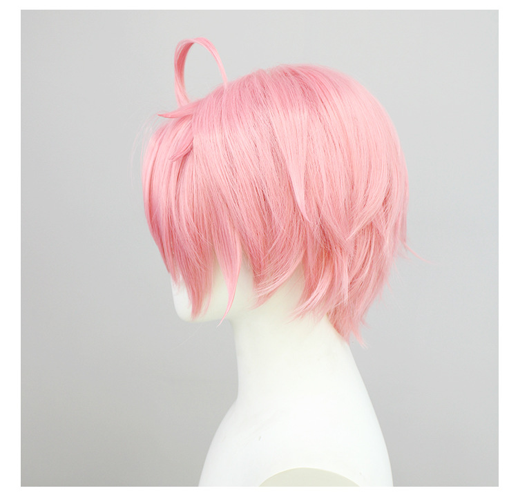 Embark on an anime adventure with this men's pink short wig and cap ensemble. Designed for comfort and style, it's the go-to choice for adult cosplayers seeking a vibrant and authentic look