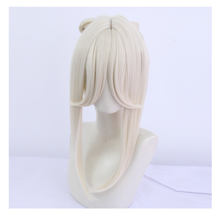 Captivating light blonde cosplay wig with a cap. Elevate your anime-inspired look with this high-quality and comfortable accessory for a touch of glamour