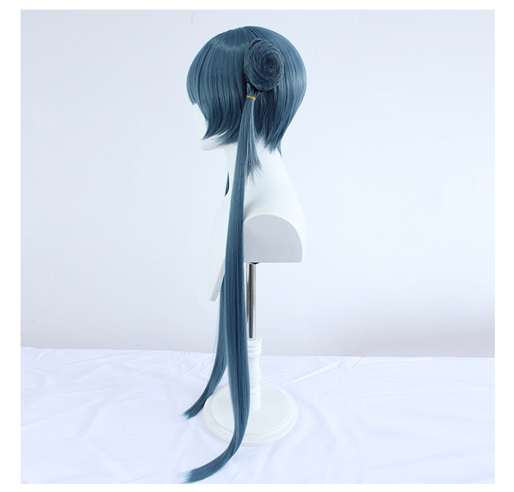 Long, stylish black and blue anime wig with cap, suitable for adults