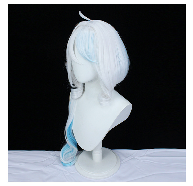 Elegance knows no age! Enhance your anime look with this silver long wig and cap, designed for both adults and kids. Enjoy a stylish and comfortable cosplay experience for all enthusiasts