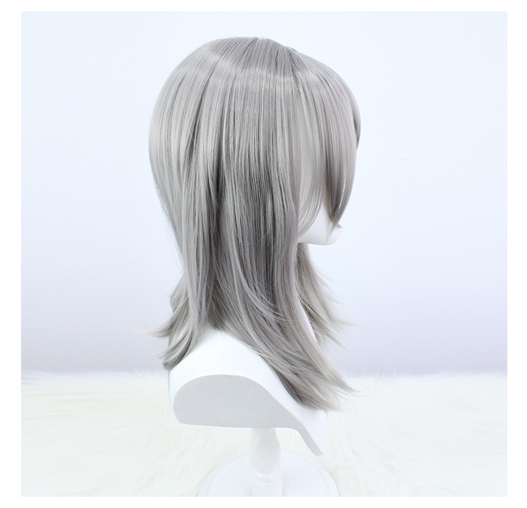 Capture effortless allure with this silver short wig and cap duo, designed for anime cosplay enthusiasts. Embrace both comfort and style as you bring your favorite characters to life