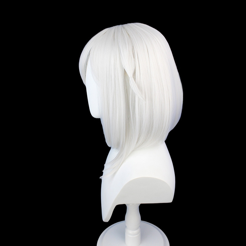 Achieve sophisticated elegance with this long white anime wig designed for adults. The accompanying cap ensures a snug fit, making it the ideal accessory for portraying a variety of characters with grace