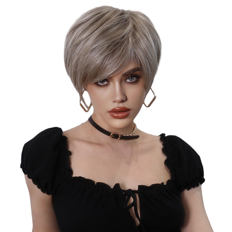 A fashionable synthetic wig for women, featuring short straight champagne blonde hair in an elf cut style