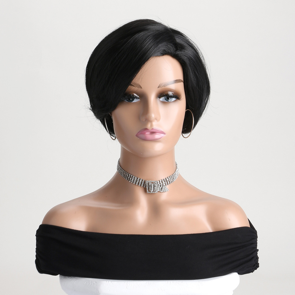 Stylish black synthetic wig featuring short straight hair, ideal for women's fashion